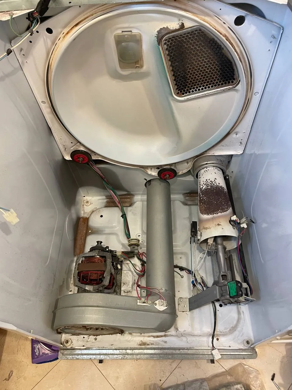 Dryer interior inspection in Los Angeles