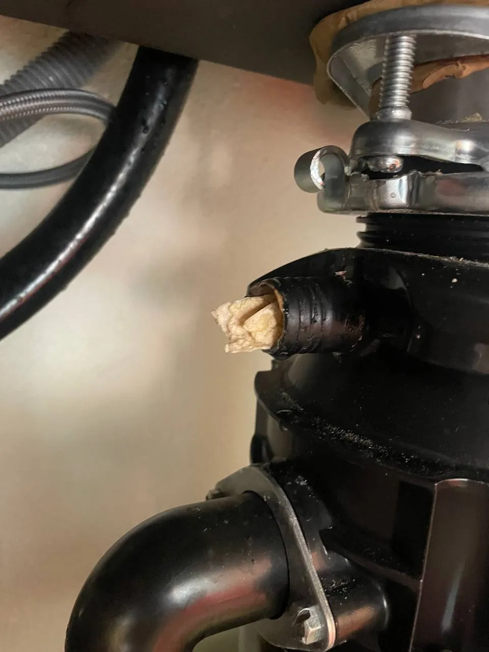 Garbage disposal install & clog clear in Los Angeles