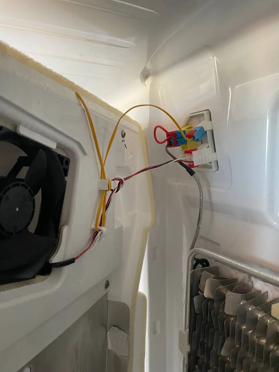 Refrigerator evaporator fan wiring in Los Angeles